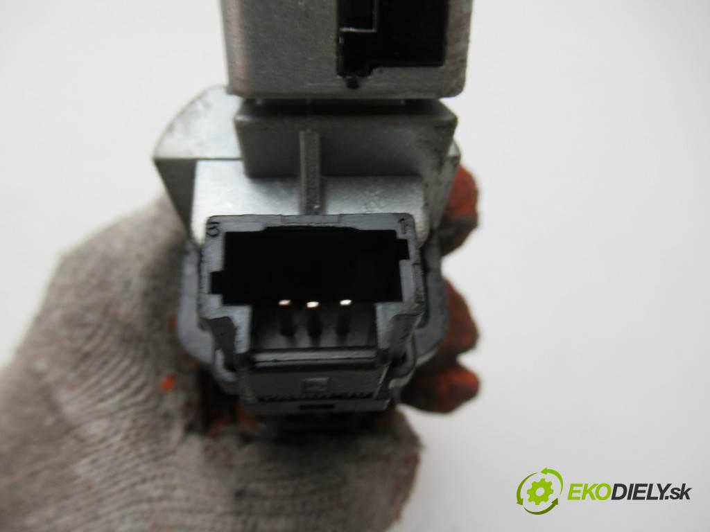 Peugeot 207  2008 54 kW HATCHBACK 5D 1.4B 73KM 06-12 1400 spínačka 36410600 (Spínací skříňky a klíče)