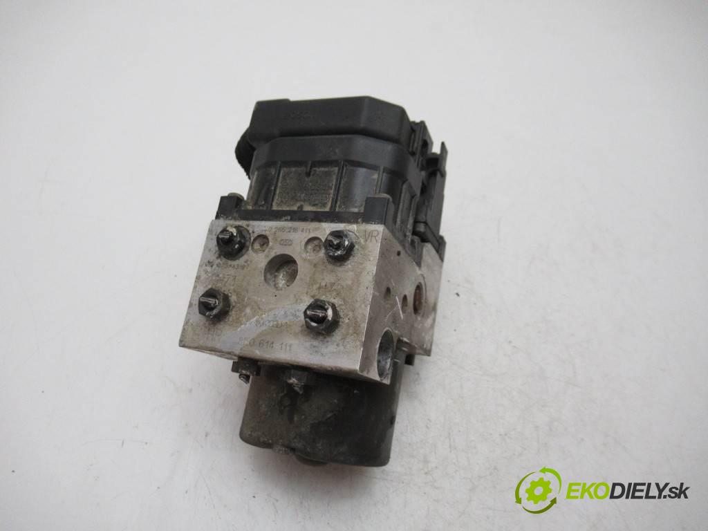 Volkswagen Passat B5  1997 74 kw SEDAN 4D 1.6B 101KM 96-00 1600 Pumpa ABS 8E0614111HL (Pumpy ABS)