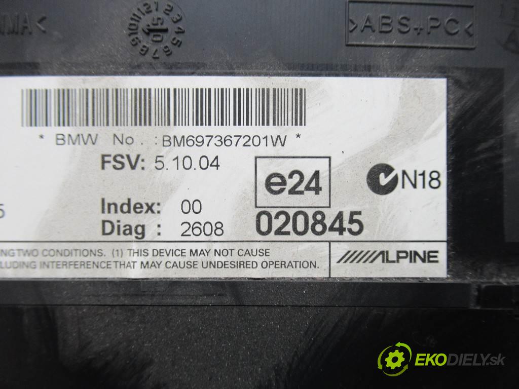 BMW E90  2005  KOMBI 5D 2.0D 163KM 04-08 2000 Displej navigace 6973672 (Přístrojové desky, displeje)