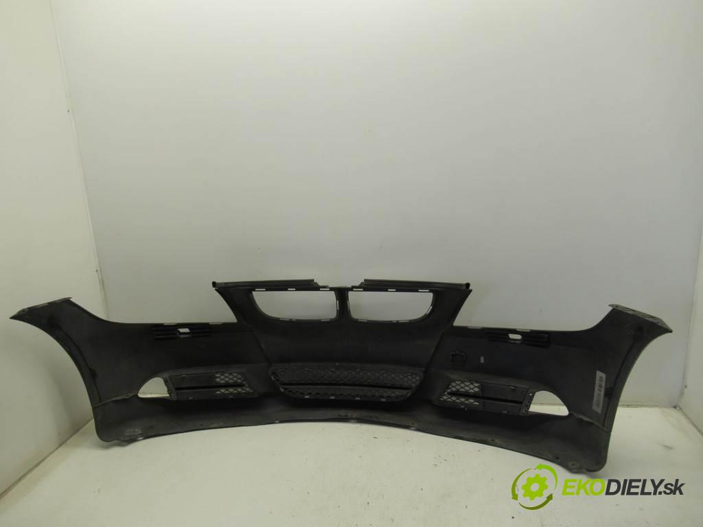BMW E90  2005  KOMBI 5D 2.0D 163KM 04-08 2000 Nárazník predný  (Ostatné)