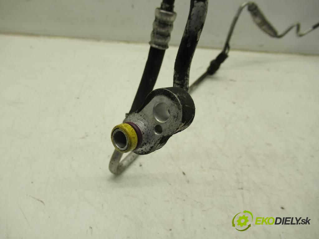 BMW E90    KOMBI 5D 2.0D 163KM 04-08  rúrka klimatizácie 6952992 (Rúrky klimatizácie)