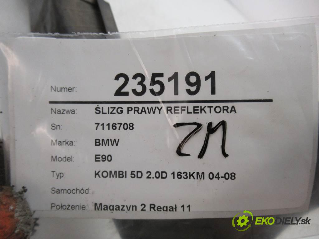 BMW E90    KOMBI 5D 2.0D 163KM 04-08  úchyt pravý světla 7116708