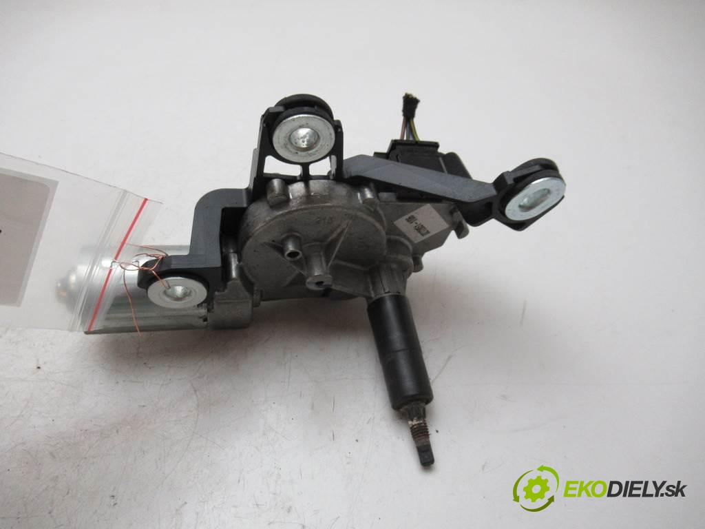 Volkswagen Fox  2006  HATCHBACK 3D 1.2B 55KM 03-11 1200 motorek stěračů zadní část 5Z6955711