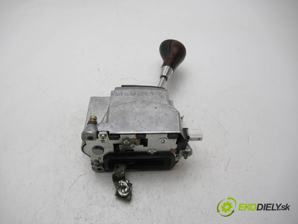 Mercedes-Benz S W220  2002 165 kW SEDAN 4D 3.2B 224KM 98-05 3200 Kulisa - - A2202673324 (Rýchlostné páky / kulisy)