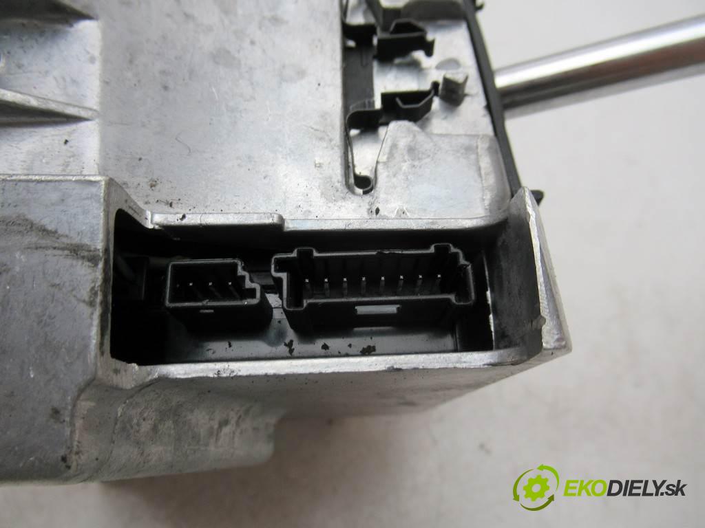 Mercedes-Benz S W220  2002 165 kW SEDAN 4D 3.2B 224KM 98-05 3200 Kulisa - - A2202673324 (Rýchlostné páky / kulisy)