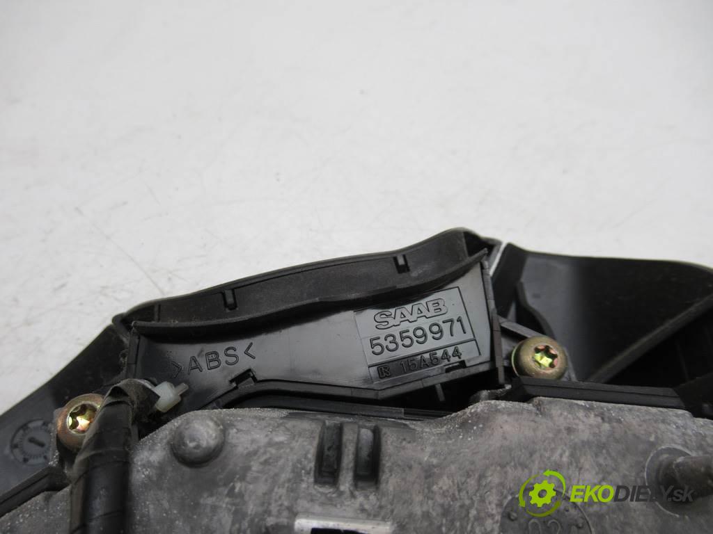 Saab 9-5  2002 88  KOMBI 5D 2.2TID 120KM 97-05 2200 AirBag - volantu 5395971 (Airbagy)