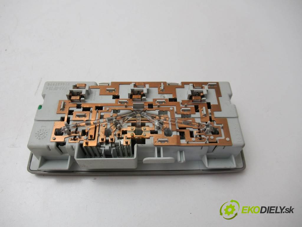 Opel Insignia  2009 96 kW HATCHBACK 5D 2.0CDTI 160KM 08-13 2000 světlo stropní 316627975 (Osvětlení interiéru)