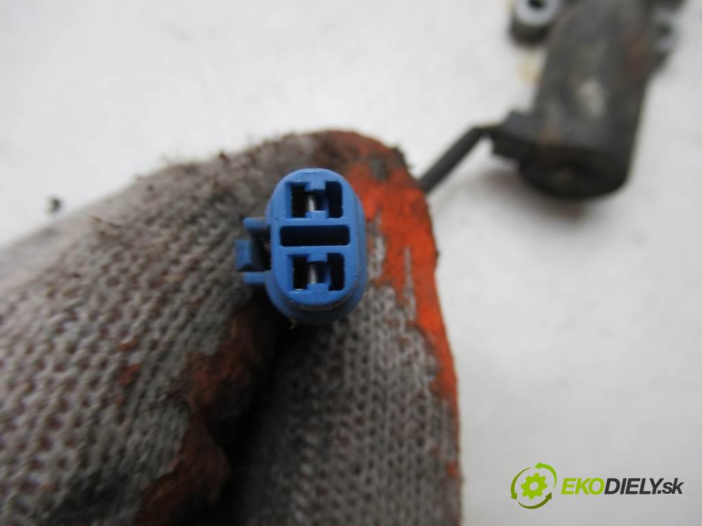 Suzuki Swift III Mk6  2007 92 kW HATCHBACK 3D 1.6B 125KM 05-10 1600 Snímač variabilný fázy -  (Snímače)