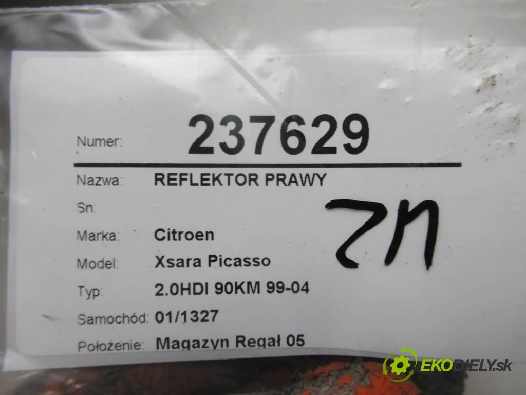 Citroen Xsara Picasso  2002  2.0HDI 90KM 99-04 2000 světlomet pravý
