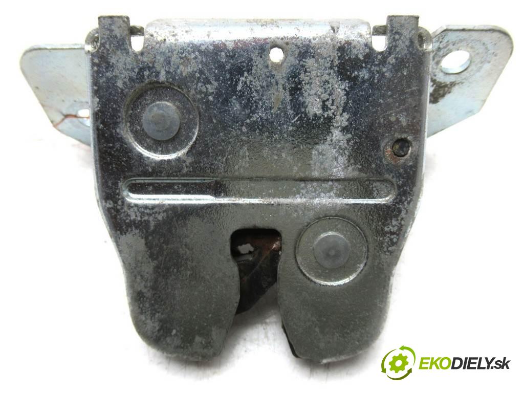 Mercedes-Benz W168  1999  1.4B 82KM 97-04 1400 zámok dveří zadní část A1687400236