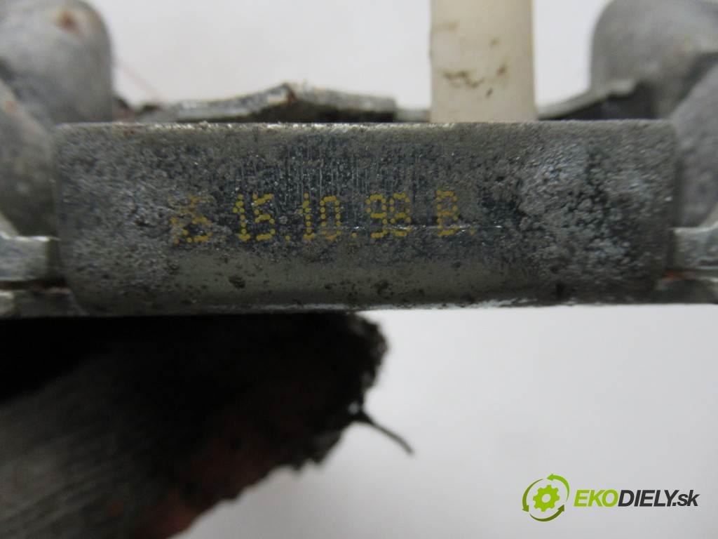 Mercedes-Benz W168  1999  1.4B 82KM 97-04 1400 zámok dveří zadní část A1687400236