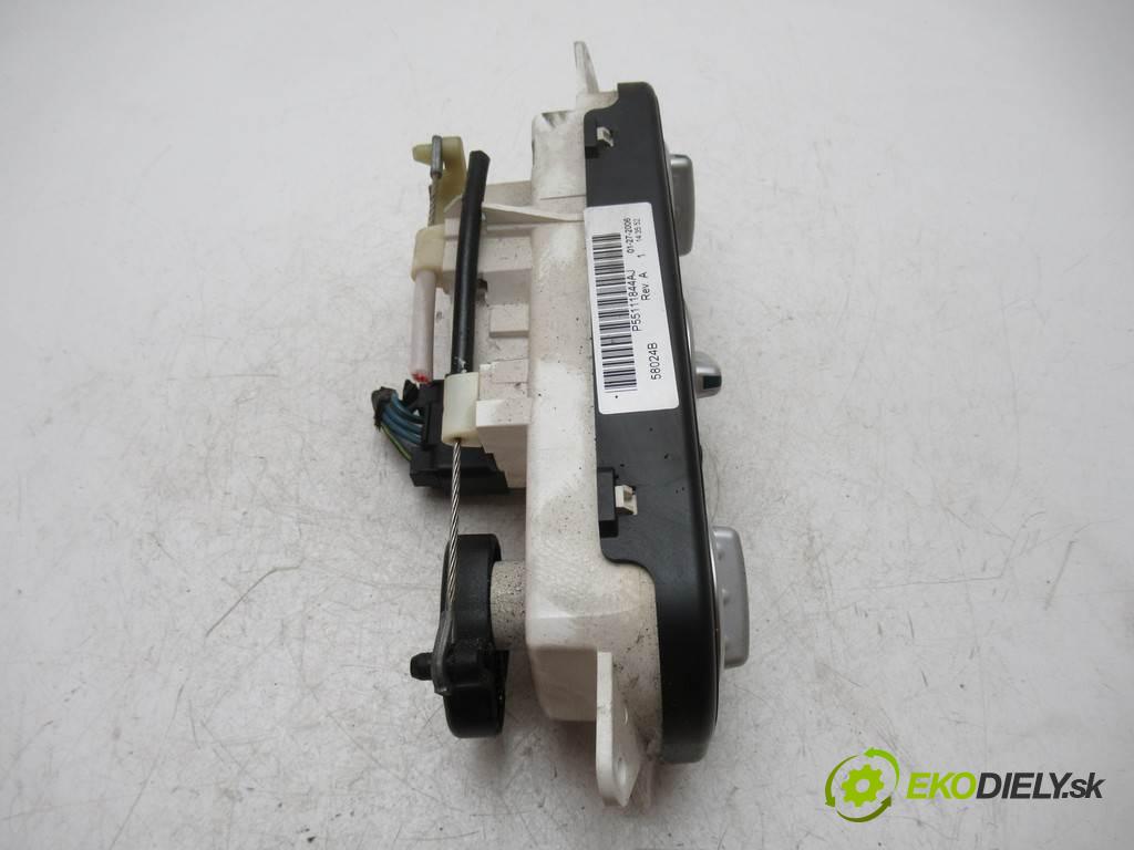 Chrysler PT Cruiser  2006 110 kW 2.2CRD 150KM 00-06 2148 Panel ovládania kúrenia P55111844AJ (Prepínače, spínače, tlačidlá a ovládače kúrenia)