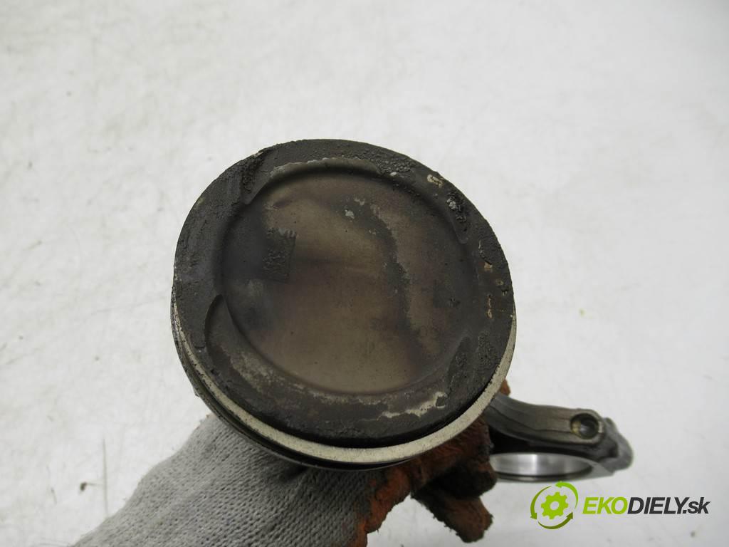 Opel Astra IV J    LIFT SEDAN 4D 1.4B 140KM 12-  piest - ojnica B14NET  (Piesty)