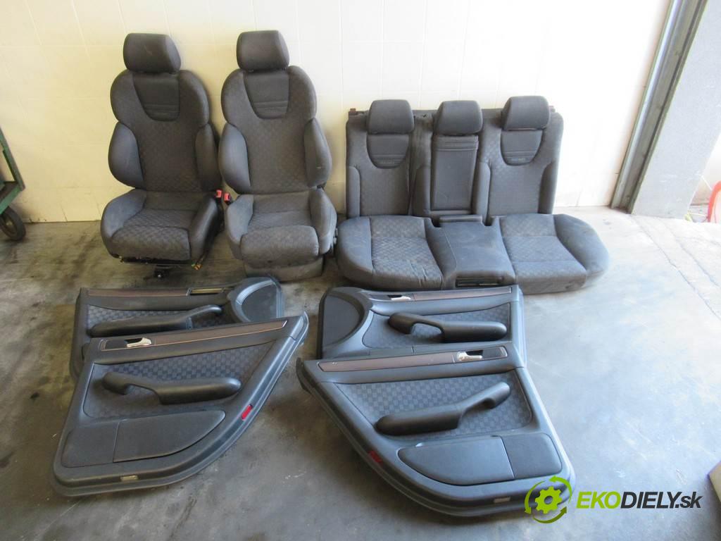Audi A6 C5  2000  KOMBI 5D 2.5TDI 150KM 97-04 2500 Sedadlá, sedačky Sedadlo bočné -