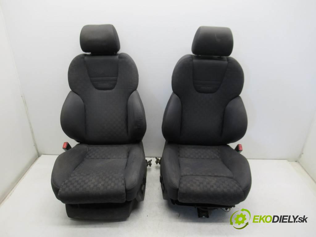 Audi A6 C5  2000  KOMBI 5D 2.5TDI 150KM 97-04 2500 Sedadlá, sedačky Sedadlo bočné -