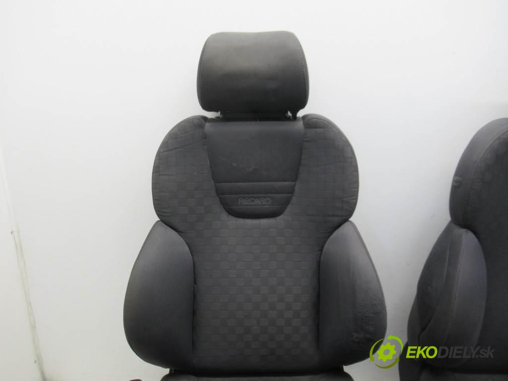 Audi A6 C5  2000  KOMBI 5D 2.5TDI 150KM 97-04 2500 Sedadlá, sedačky Sedadlo bočné -