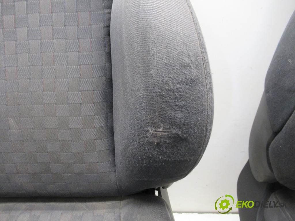 Audi A6 C5  2000  KOMBI 5D 2.5TDI 150KM 97-04 2500 Sedadlá, sedačky Sedadlo bočné -