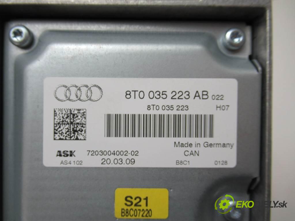 Audi A4 B8    SEDAN 4D 2.0TDI 120KM 08-15  zesilovač 8T0035223AB (Zesilovače)