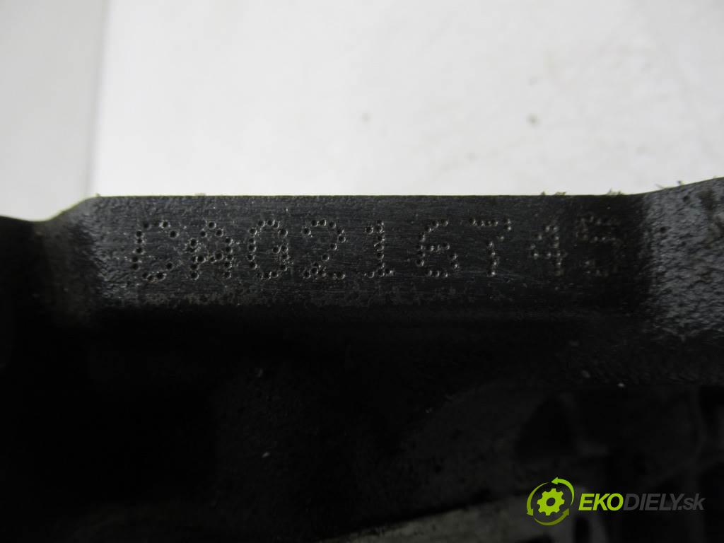 Audi A4 B8    SEDAN 4D 2.0TDI 120KM 08-15  Blok Motor CAGC (Blok motora)