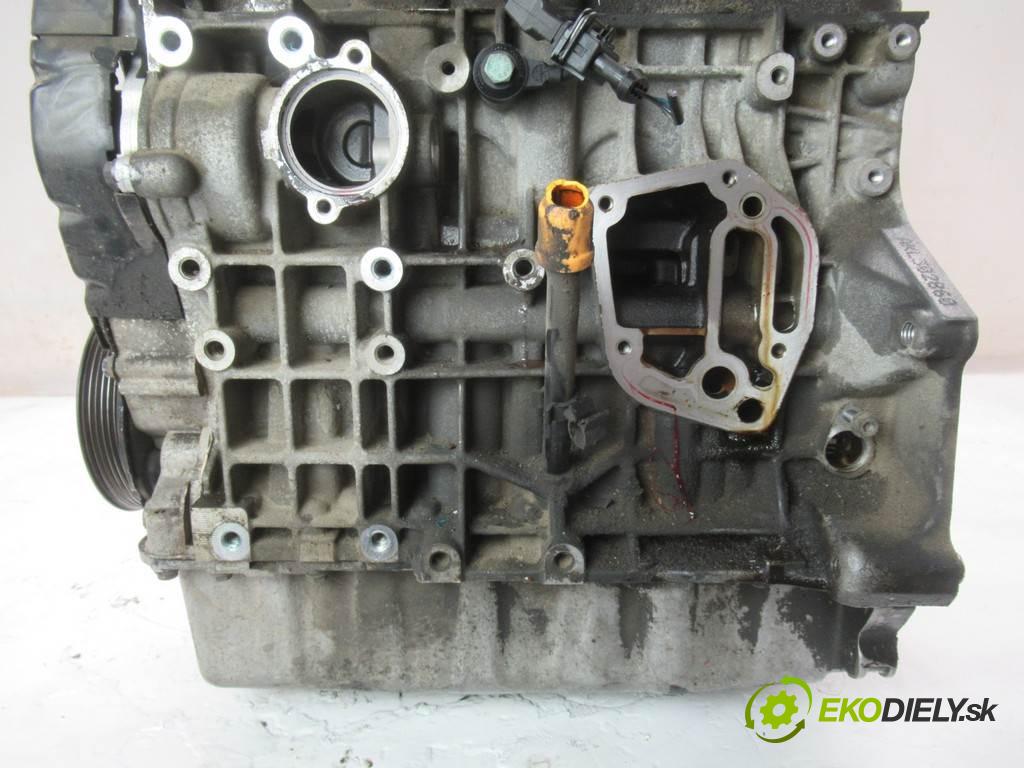 Volkswagen Golf IV  1998  HATCHBACK 5D 1.6B 100KM 97-03 1600 Motor AKL (Motory (kompletné))