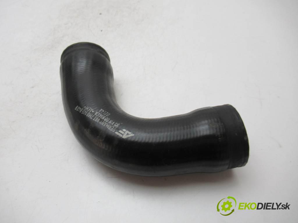 Seat Alhambra    1.9TDI  Rúra hadice turba 7M0145840B (Hadice intercoolera)