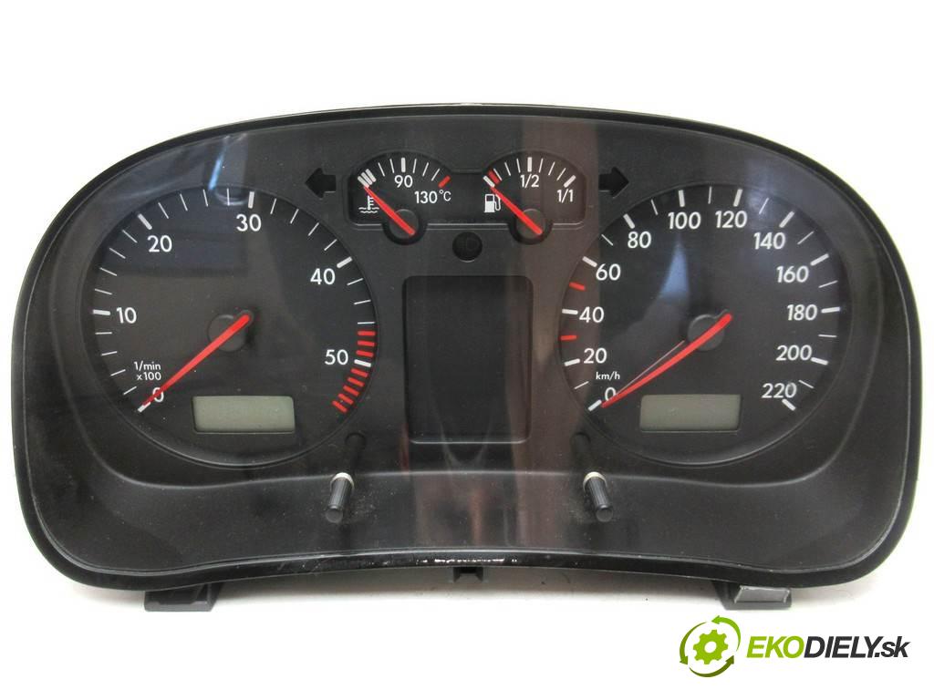 Volkswagen Golf IV  2001  HATCHBACK 5D 1.9TDI 90KM 97-03 1900 Prístrojovka 1J0920806E (Prístrojové dosky, displeje)