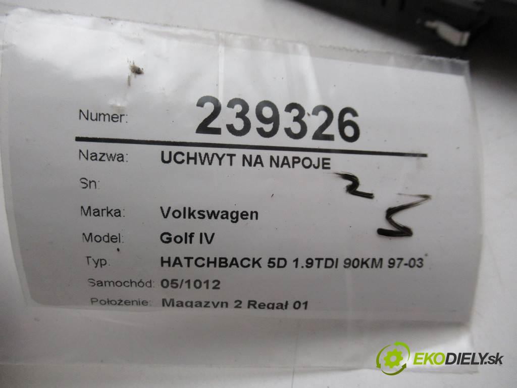 Volkswagen Golf IV  2001  HATCHBACK 5D 1.9TDI 90KM 97-03 1900 držák na nápoje 1J0858601B (Úchyty)