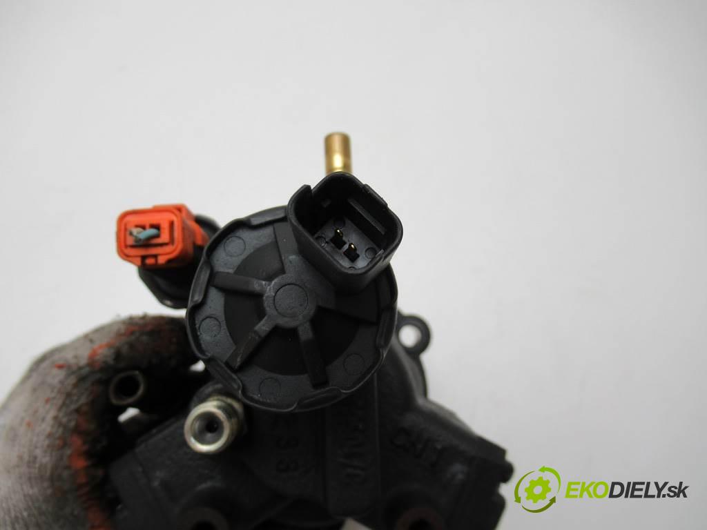 Citroen Berlingo I FL  2003  2.0HDI 90KM 02-10 2000 Pumpa vstrekovacia 9636818480 (Vstrekovacie čerpadlá)