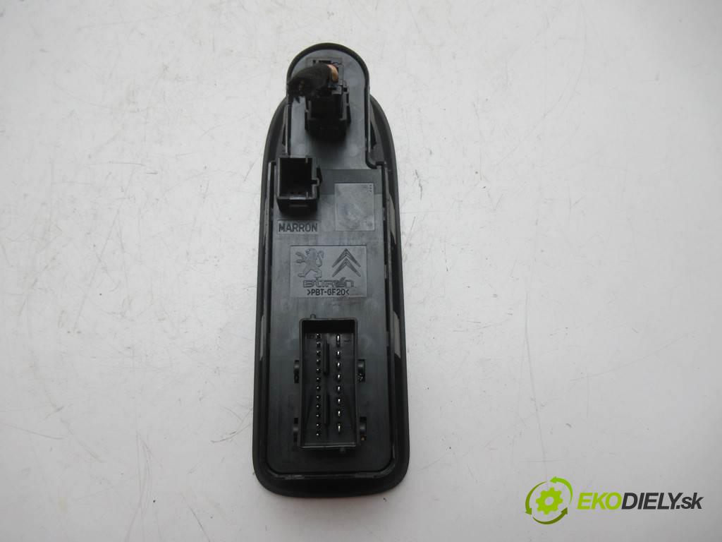 Peugeot 308  2007  HATCHBACK 5D 1.6HDI 90KM 07-13 1600 Prepínač okien 96644915XT (Prepínače, spínače, tlačidlá a ovládače kúrenia)