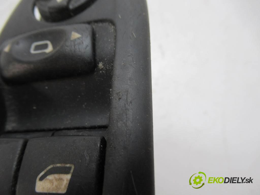 Peugeot 308  2007  HATCHBACK 5D 1.6HDI 90KM 07-13 1600 Prepínač okien 96644915XT (Prepínače, spínače, tlačidlá a ovládače kúrenia)