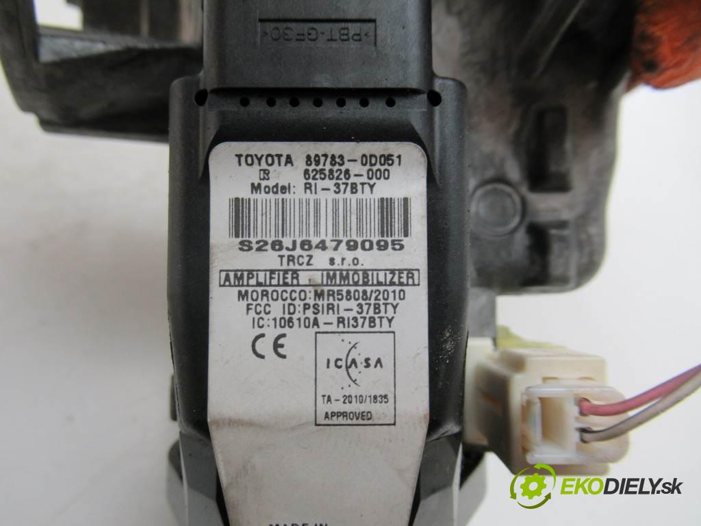 Toyota Yaris III  2014  HATCHBACK 5D 1.0VVTI 69KM 11-14 1000 spínačka 89783-0D051 (Spínací skříňky a klíče)