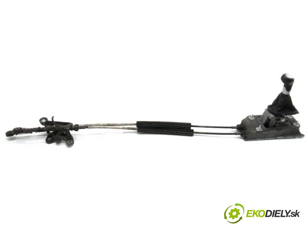 Skoda Roomster  2007  1.9TDI 105KM 06-10 1900 Kulisa - - 9Q0711061E (Rýchlostné páky / kulisy)