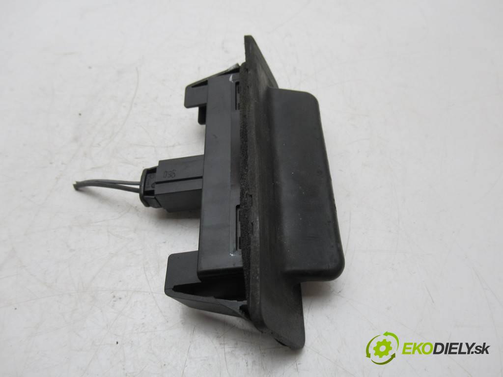 Renault Espace IV  2006  1.9DCI 120KM 02-06 1900 Kľučka zadnej dverí 8200002001