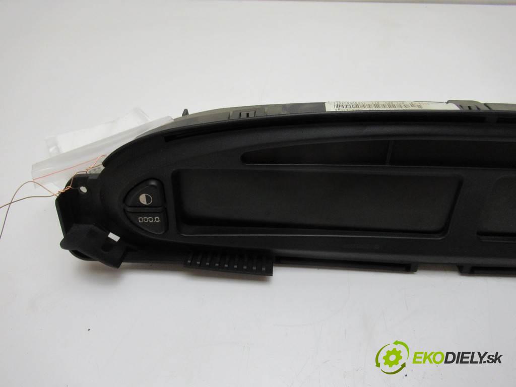 Citroen Xsara Picasso  2001 66 kW 2.0HDI 90KM 99-04 2000 Prístrojovka 9631710380 (Prístrojové dosky, displeje)
