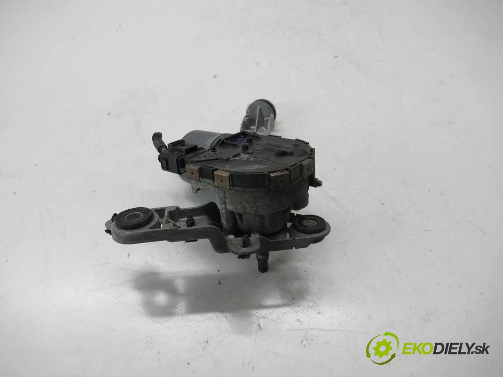 Ford Focus III    MK3 HATCHBACK 5D 1.6TDCI 115KM 10-14  motorek stěračů přední část pravý BM51-17504-BH