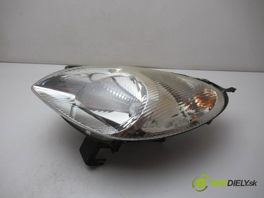 Citroen Xsara Picasso  2000 85 kW 1.8B 115KM 99-04 1800 světlomet levý