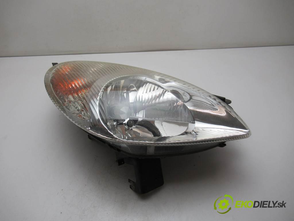 Citroen Xsara Picasso  2000 85 kW 1.8B 115KM 99-04 1800 Svetlomet pravy  (Pravé)