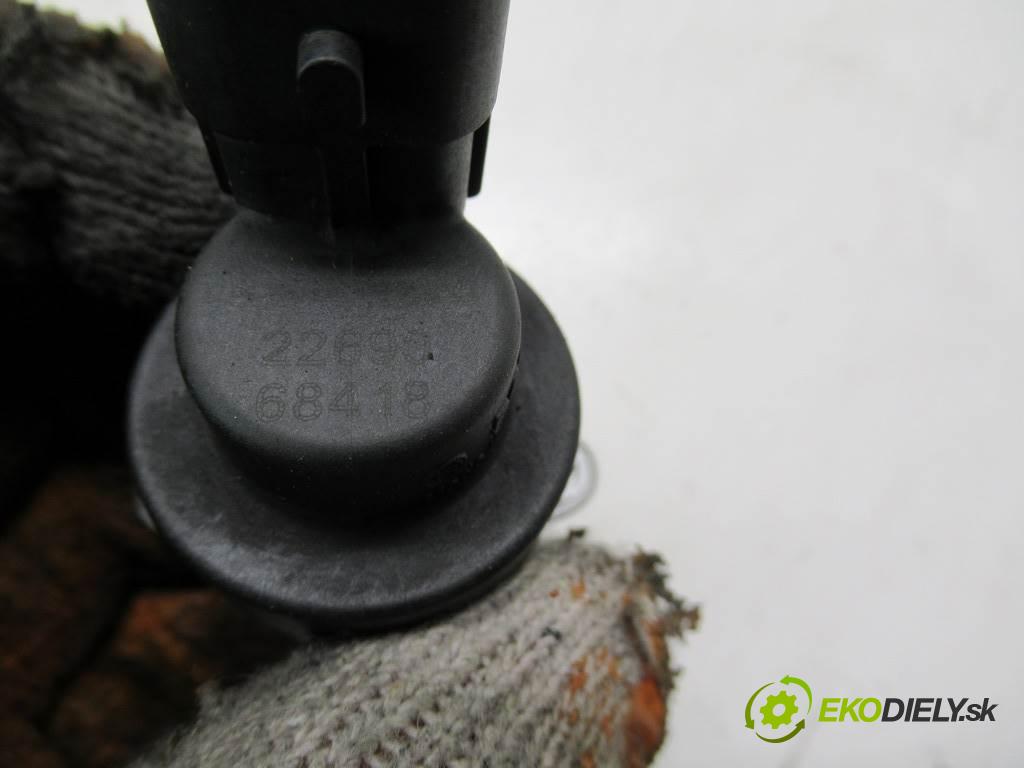 Renault Scenic II  2006  1.9DCI 125KM 03-06 1900 Regulátor tlaku paliva 0928400675 (Ostatné)