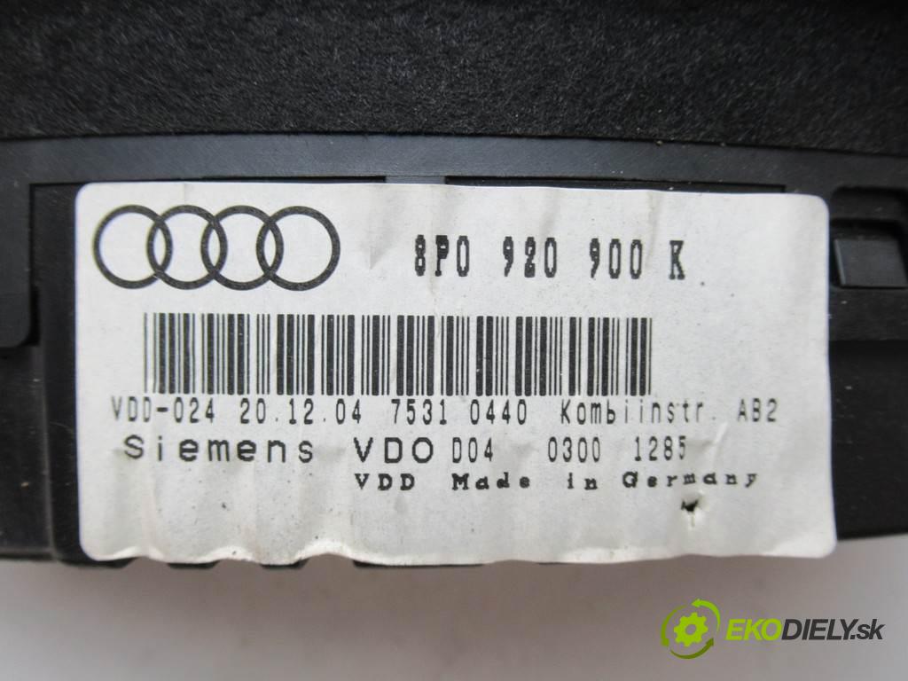 Audi A3 8P  2005 77 kw HATCHBACK 5D 1.9TDI 105KM 03-08 1900 Prístrojovka 8P0920900K (Prístrojové dosky, displeje)