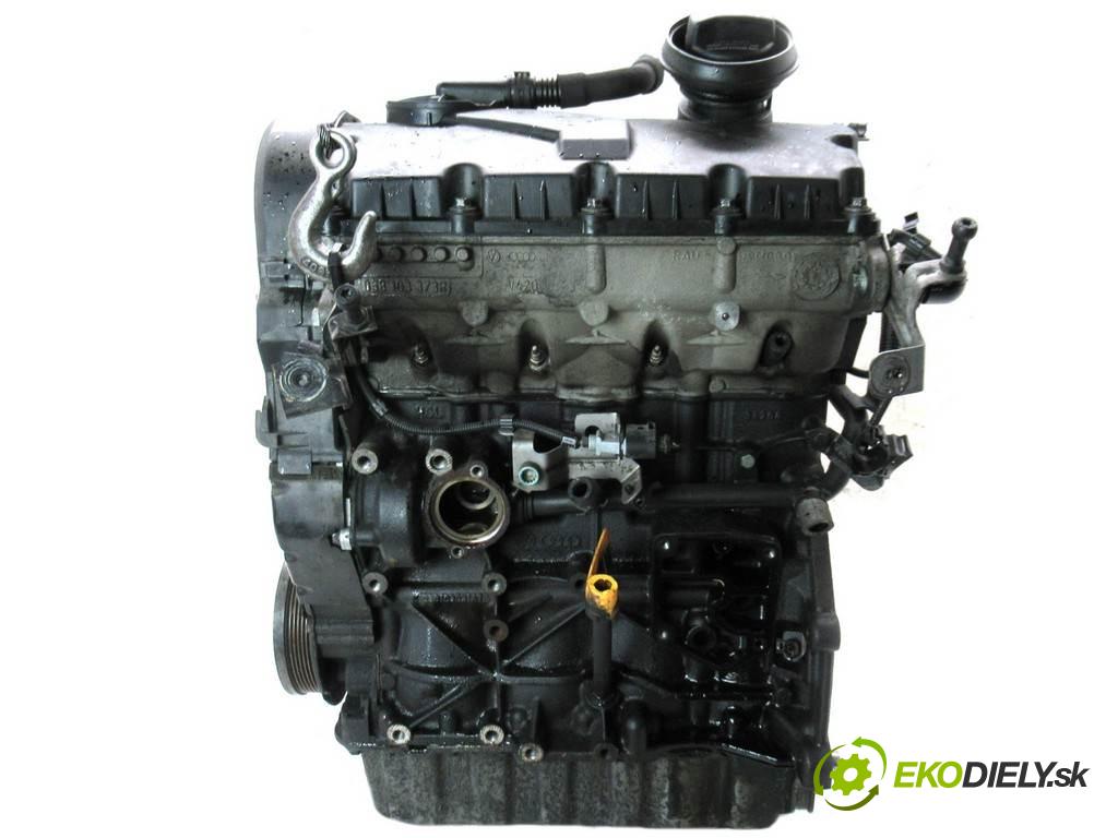 Audi A3 8P  2005 77 kw HATCHBACK 5D 1.9TDI 105KM 03-08 1900 Motor BKC (Motory (kompletné))