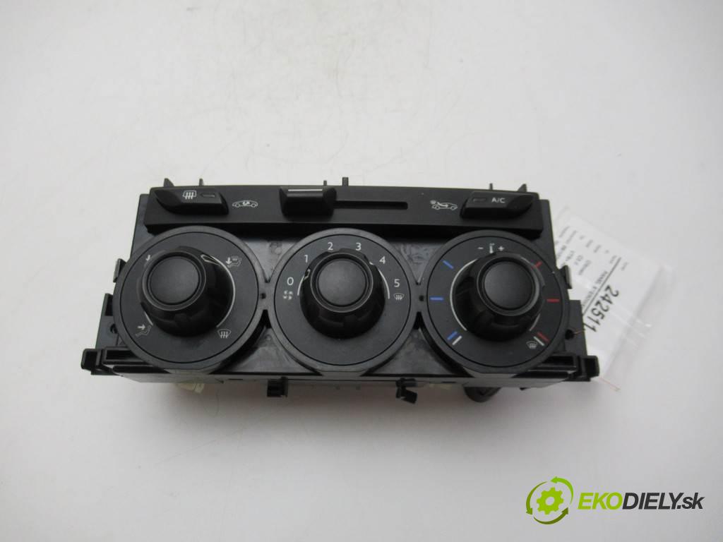 Citroen C3 II  2011 54 kW VTR+ HATCHBACK 5D 1.4B 73KM 09-16 1360 Panel ovládania kúrenia 400018005 (Prepínače, spínače, tlačidlá a ovládače kúrenia)