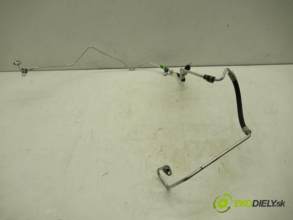 Renault Clio IV    KOMBI 5D 0.9 TCE 76KM 12-19  rúrka klimatizácie 924401488R (Rúrky klimatizácie)