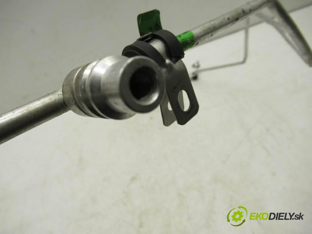 Renault Clio IV    KOMBI 5D 0.9 TCE 76KM 12-19  rúrka klimatizácie 924401488R (Rúrky klimatizácie)