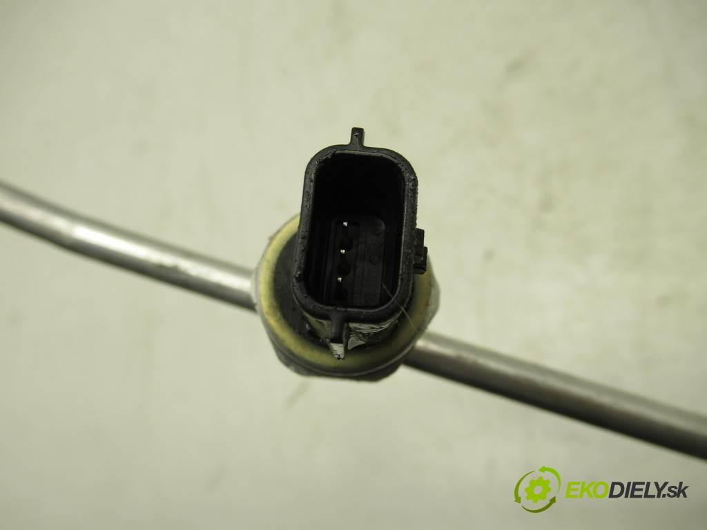 Renault Clio IV    KOMBI 5D 0.9 TCE 76KM 12-19  rúrka klimatizácie 924401488R (Rúrky klimatizácie)