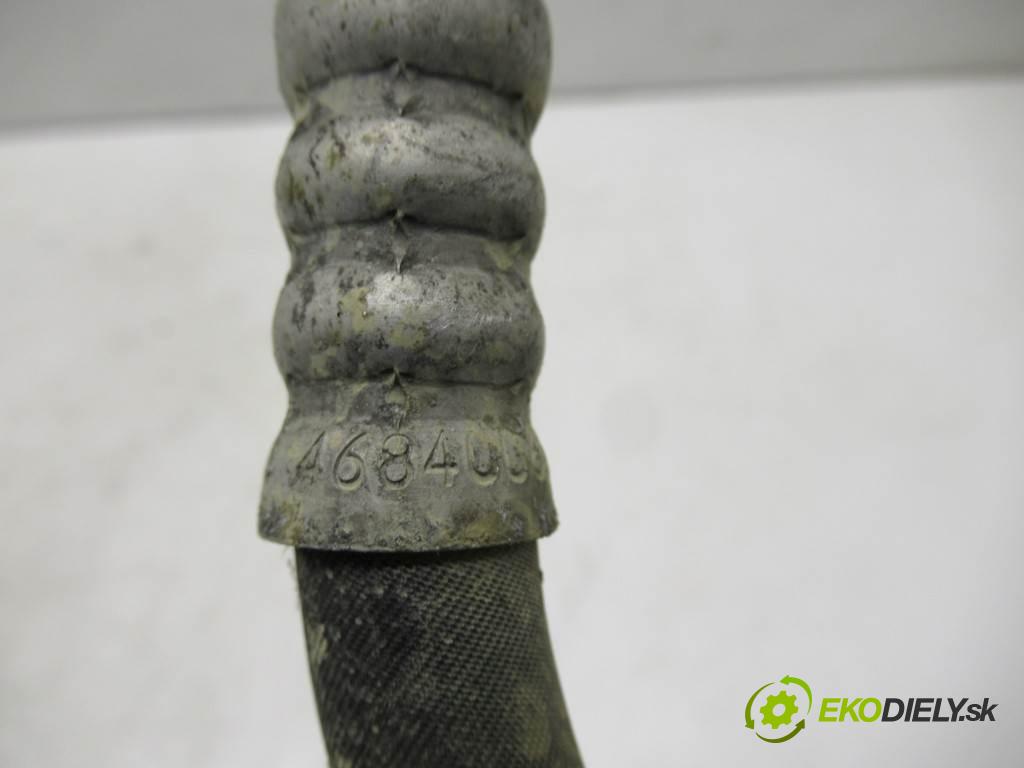 Fiat Stilo  2003  HATCHBACK 5D 1.9JTD 115KM 01-07 1900 rúrka klimatizácie 46840064 (Rúrky klimatizácie)