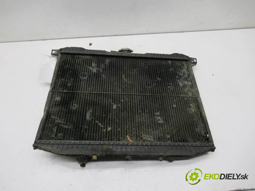 Nissan Terrano II  1995 91 kW 2.4B 124KM 93-06 2400 chladič vody 214100F521 (Chladiče vody)