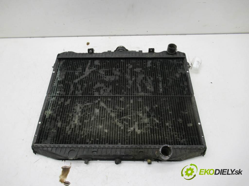 Nissan Terrano II  1995 91 kW 2.4B 124KM 93-06 2400 chladič vody 214100F521 (Chladiče vody)
