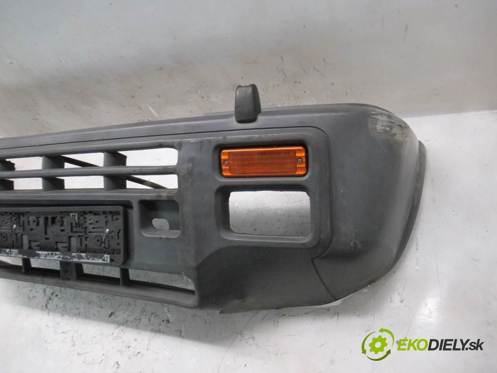 Nissan Terrano II  1995 91 kW 2.4B 124KM 93-06 2400 Nárazník predný  (Ostatné)