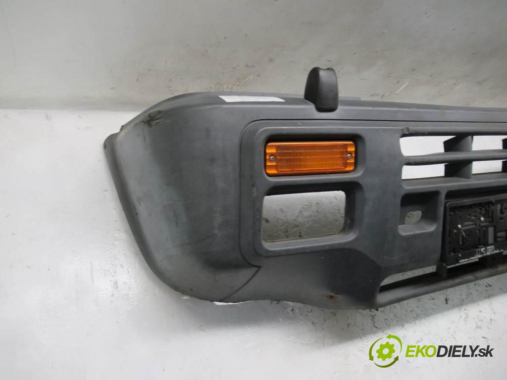 Nissan Terrano II  1995 91 kW 2.4B 124KM 93-06 2400 Nárazník predný  (Ostatné)