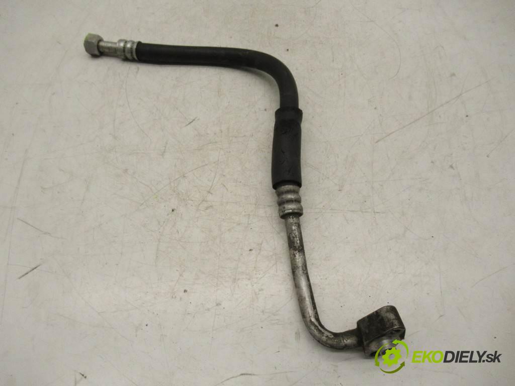 Nissan Terrano II    2.4B 124KM 93-06  rúrka klimatizácie  (Rúrky klimatizácie)